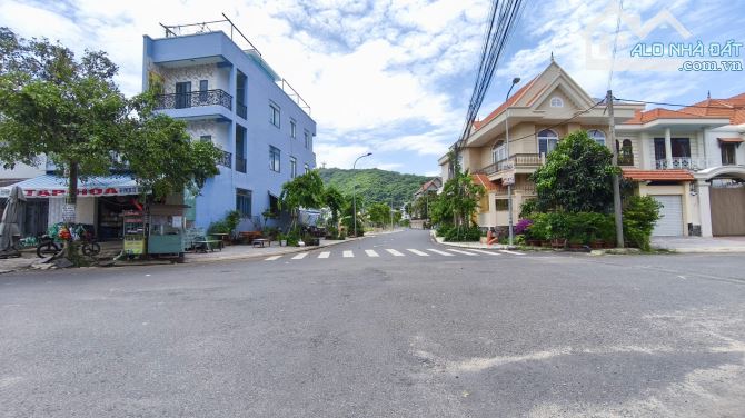 BÁN CĂN BIỆT THỰ GẦN 200m2 NGANG 10m NGAY CÔNG VIÊN ĐẸP NHƯ HÌNH PHƯỜNG VŨNG TÀU TP HCM - 8