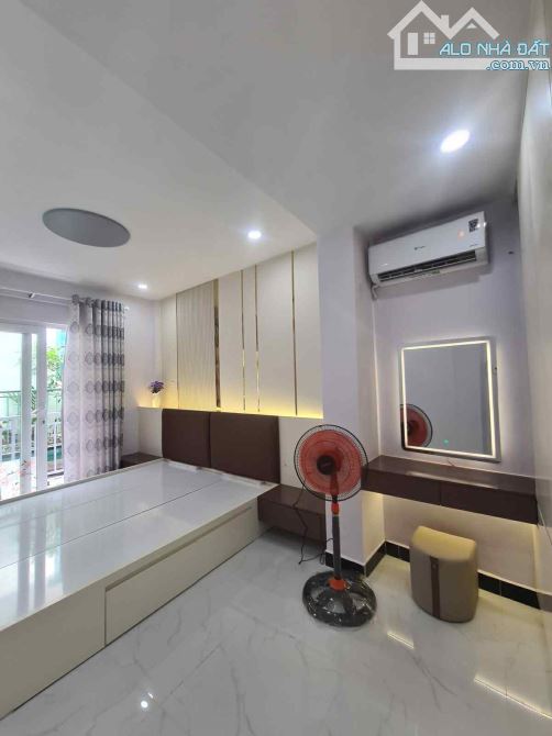 🇻🇳Quận 10,Nguyễn Tri Phương 🇻🇳 🩸27m2,🩸2 tầng,🧨dt: 3.5 mx10m,🔥giá:5.28 tỷ 🌼Mô tả c - 8