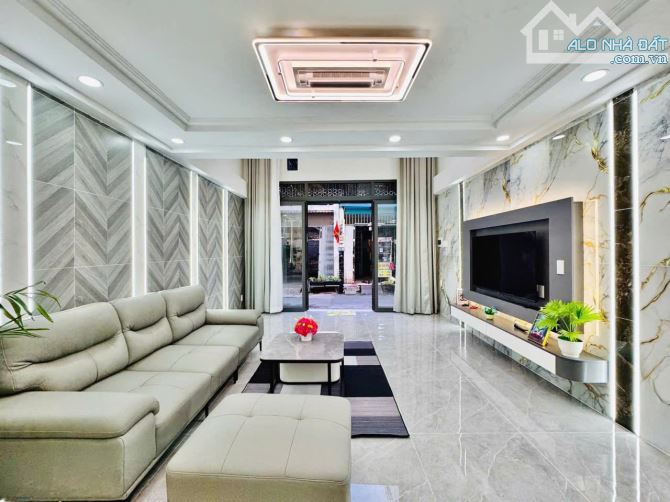 Nhà Mới Xây Hẻm Xe Hơi💎Bùi Quang  Phường P12💎4,4mx8m 4 Lầu 3PN 4WC💵6,7 Tỷ - 8