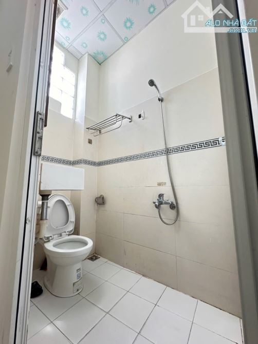Bán căn nhà 1 trệt lầu còn mới vào ở ngay đường số 4. phường Trường Thọ,Thủ Đức - 9