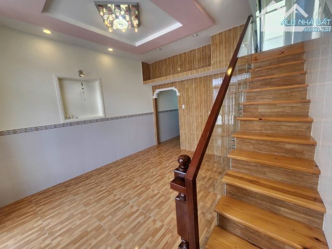 BÁN NHÀ 1 TRỆT 1 LẦU – KHU DÂN CƯ ĐƯỜNG ĐỆ, VĨNH HÒA – CÁCH BIỂN 700M giá bán 4,3 tỷ - 9