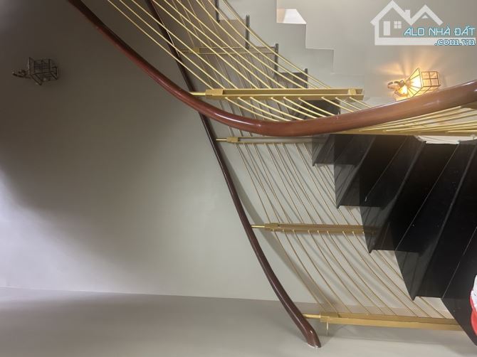 MẶT TIỀN KHU TÊN LỬA – ĐƯỜNG SỐ 28 – 100M² – 4 TẦNG – 5PN – SÂN THƯỢNG – 15 TỶ - 9