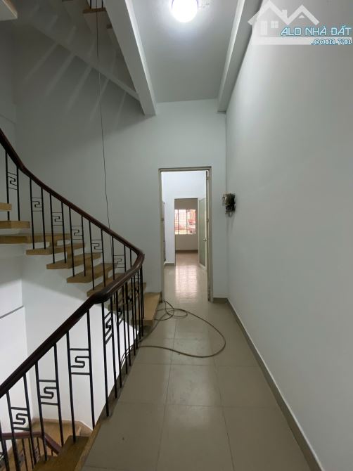 Chính chủ cho thuê 235 Trường Chinh Tân Bình – DT: 3.7 x 16m 2 lầu mới giá 27 triệ - 9