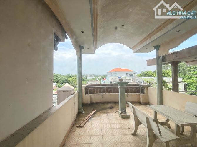 Cho thuê nhà đẹp 3 lầu mặt tiền Cách Mạng Tháng 8 gần nhà thờ Biên Hòa giá chỉ 15 triệu - 9