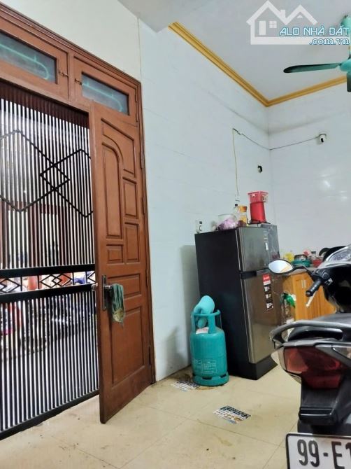 SIÊU PHẨM LÔ GÓC – 3 MẶT THOÁNG – Ô TÔ ĐỖ CỬA – KINH DOANH ĐỈNH – HUY DU -NAM TỪ LIÊM – 5 - 9