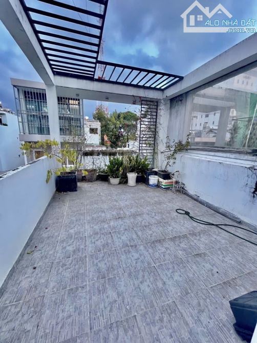 CAO THẮNG QUẬN 10 - HXH ĐỖ CỬA, 30M RA Ô TÔ TRÁNH - 53M2 (4x13) VUÔNG VỨC KO LỖI - 4 TẦNG - 9