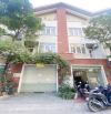Cho thuê nhà Nguyễn Văn Lộc - Mỗ Lao. DT 75m2, 4 tầng, MT 5m, điều hòa, ô tô đỗ cửa