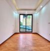BÁN NHÀ KHU KIM ĐỒNG, Ở LUÔN,SÂN CỔNG, Ô TÔ ĐỖ CỔNG, THANG MÁY, 40M2 GIÁ CHỈ 8,9 TỶ