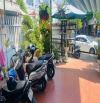 Bán nhà 2 mặt tiền Nguyễn Đình Tứ DT:182 m2 giá :9,5tỷ
