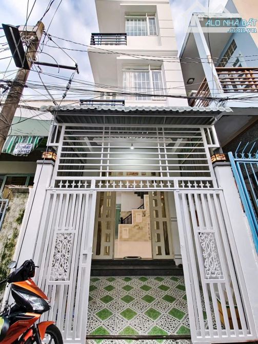 Bán Nhà Trệt 2 Lầu Hẻm 41 Võ Trường Toàn, Cần Thơ