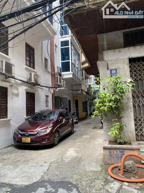 Bán nhà gần ngã 4 Thái Hà - Tây Sơn 35m MT gần 4m nhà cũ lô góc 2 thoáng ngõ ô tô 7 tỷ