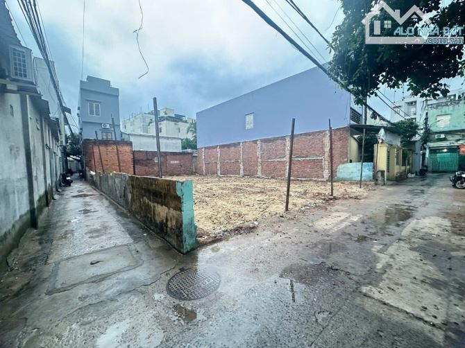 SẬP HẦM _LÔ GÓC KHỦNG KIỆT ÔTÔ_ĐƯỜNG PHAN TỨ_DT 270M2_NGANG 13M_CÁCH BIỂN 300M_NHỈNH 27 TỶ