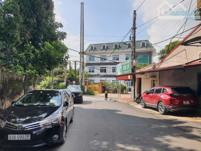 Bán đất tặng xưởng có sẵn gói thuê 15tr/tháng tại phường Khắc Niệm đường oto tránh nhau  ❤