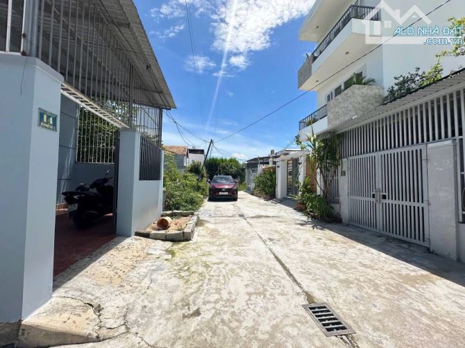 Cần bán gấp nhà khu tái định cư Hòn Thơm-Hòn Nghê Vĩnh Ngọc ( này thuộc phường Tây Nha Tra