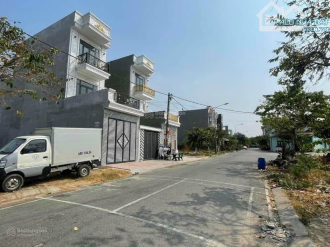 MT ĐƯỜNG HÙNG VƯƠNG TIẾP NỐI ĐƯỜNG 25B KẾT NỐI THẲNG ĐẾN SÂN BAY LONG THÀNH, 140M2, 1 TỶ 8 - 2