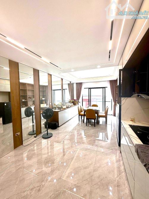 🏡NHÀ SIÊU ĐẸP NGÔ GIA KHẢM LB, 62M2, 5 TẦNG, VIEW CÔNG VIÊN,SIÊU  KINH DOANH, GIÁ 21.X TỶ