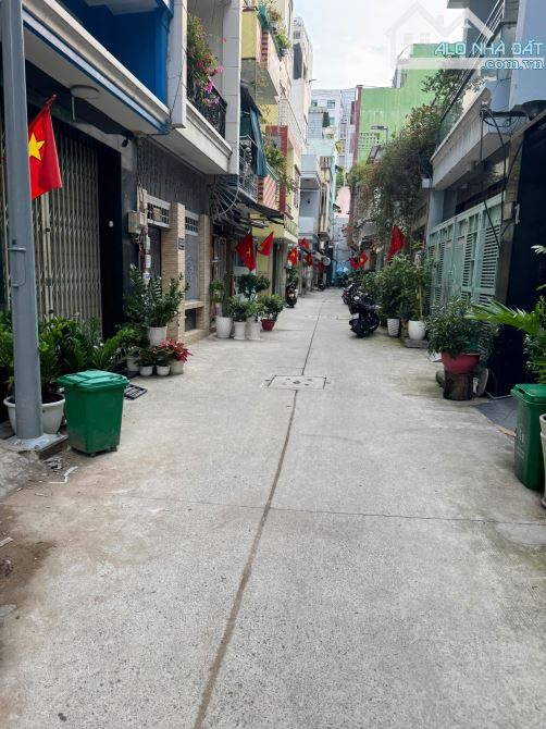 Bán nhà HXH Kinh doanh - 6.1x23m (110m2) Vuông A4 - 4 tầng - Lê Hồng Phong (đoạn đẹp)