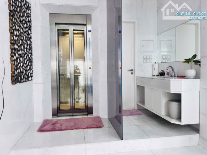 Bán Nhà HXH Biệt Thự Đẳng Cấp Hoàng Văn Thụ Phường 4 Tân Bình Giá 138 Tỷ