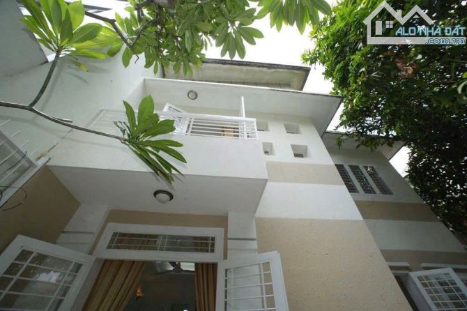 Bán gấp CHDV 14 phòng – Xô Viết Nghệ Tĩnh, P.21, Bình Thạnh – Cách Q1 chỉ 1km