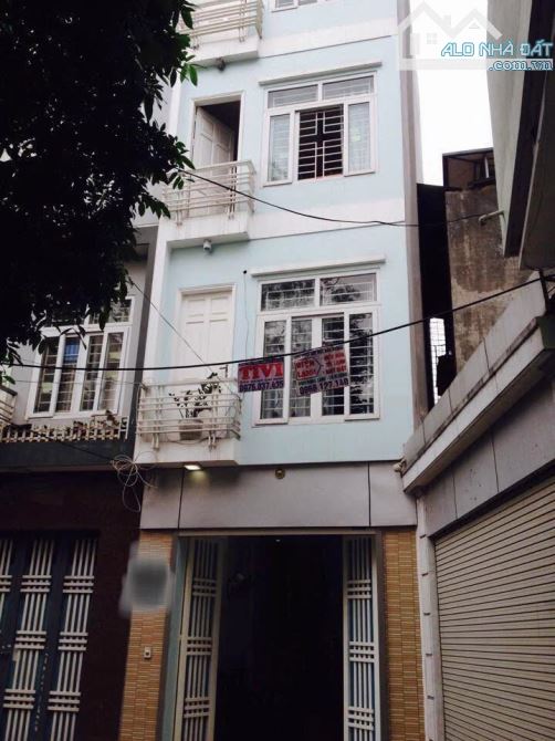 Cho thuê nhà ngõ ô tô Nguyễn Quý Đức, 5 tầng x 33m2, 3 ngủ, 4 vệ sinh, 13.5 Triệu