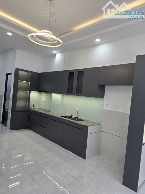 NHÀ 3 TẦNG HIỆP BÌNH PHƯỚC – HẺM Ô TÔ TRÁNH – SÁT KĐT VẠN PHÚC – GIÁ NHỈNH 6 TỶ