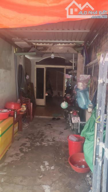 Bán gấp nhà mặt tiền Lê Thị Lơ Hóc Môn, DT 98m2, Giá chỉ  3.5 tỷ (TL)