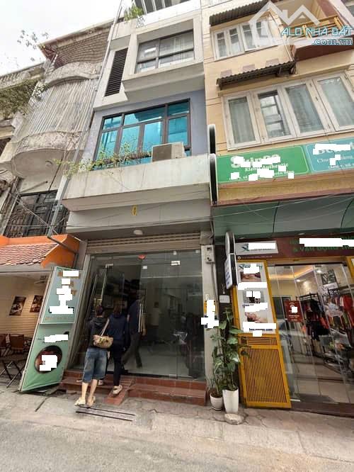 Siêu hiếm, nhà phố Nguyên Hồng, DT 50m x 5 tầng, ô tô, vỉa hè, kinh doanh, giá 23.9 tỷ