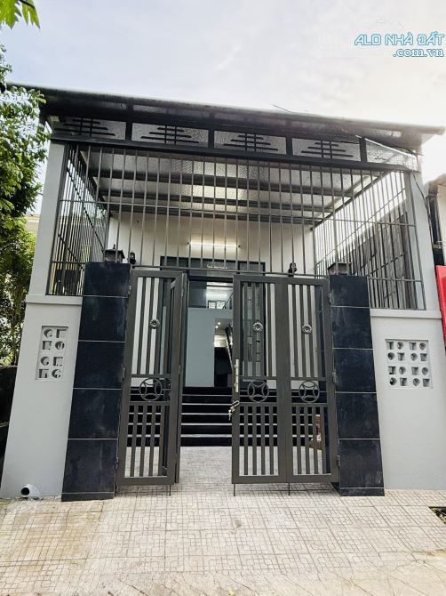 Nhà đẹp gác lửng thoáng mát thông xuống Khu Quy Hoạch Bàu Vá