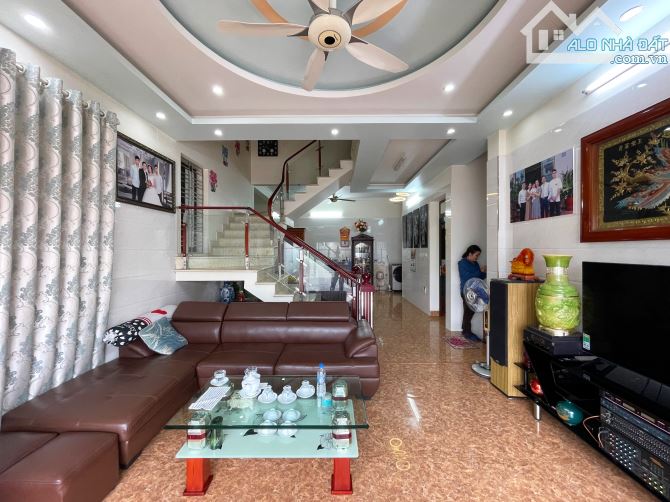 Biệt thự 3 tầng TĐC Đằng Hải - 112m2 ngang 10m - Đường 15m