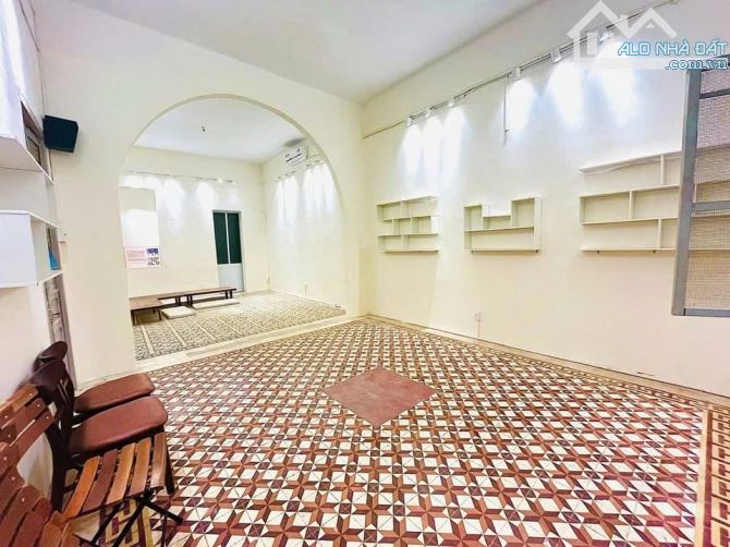 Cho thuê MT kinh doanh 216 Điện Biên Phủ, P.Võ Thị Sáu, Q.3,