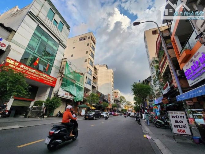 Bán nhà MT Cô Giang ngay trung tâm Q1 gần Chợ Bến Thành, Ga Metro với giá bán 37 tỷ .