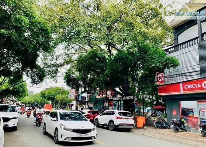 BÁN Nhà góc 2 mặt tiền Phan Trung ,đường 5 cũ 150m2 full thổ cư