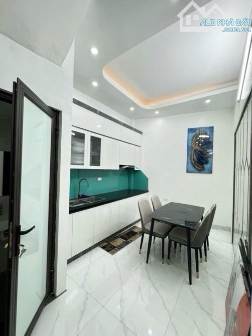 NHÀ ĐẸP THANH NHÀN- NGÕ NÔNG THOÁNG- KINH DOANH- SÁT MẶT PHỐ- 30M2 x 4 TẦNG NHỈNH 6 TỶ