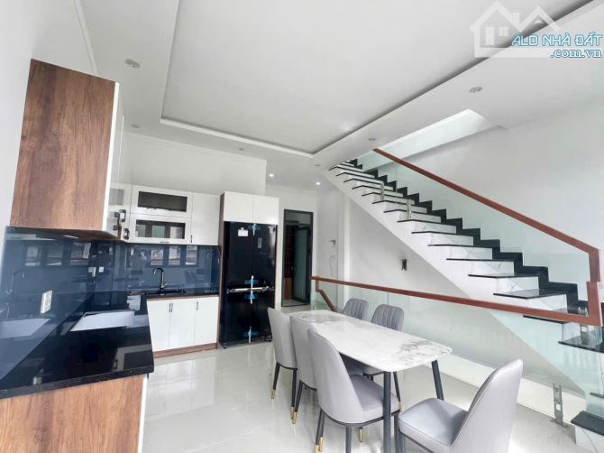 Nhà 3 lầu hẻm 404 Hùng Vương - Phường Tân Lập