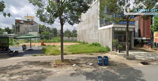 Cần bán gấp lô đất đẹp 200m2 trung tâm Bến Cát giá  740tr