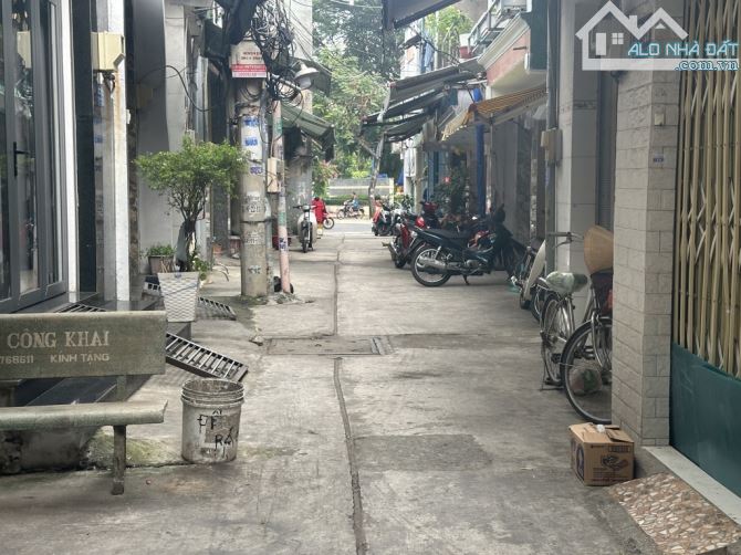 HẠ 1 TỶ ĐỒNG - CHỦ THA THIẾT BÁN...🔥🔥GIÁ  4.8 Tỷ TL.  Nguyễn Văn Luông, P11, Q8. DT : 4.