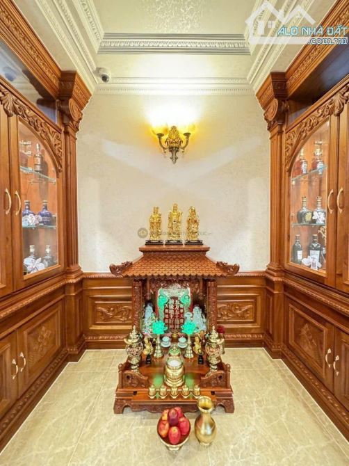 Bán Biệt Thự 12x20, đ. Giang Văn Minh, P. An Phú, Tp Thủ Đức. LH: Anh Hùng