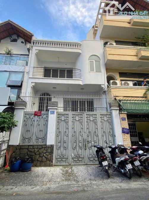 Duy nhất ! Biệt thự phố khu 271 Nguyễn Trọng Tuyển, DT: 7,5m x 17.5m, công nhận 131 m2