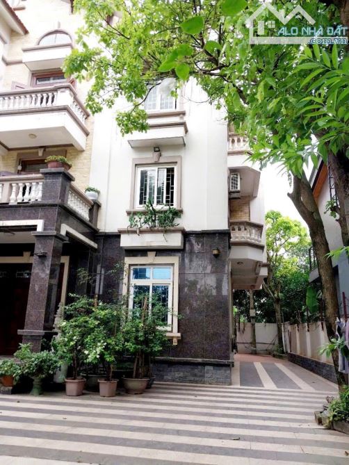 BÁN BIỆT THỰ THẠCH BÀN, LONG BIÊN 145M 42 TỶ
