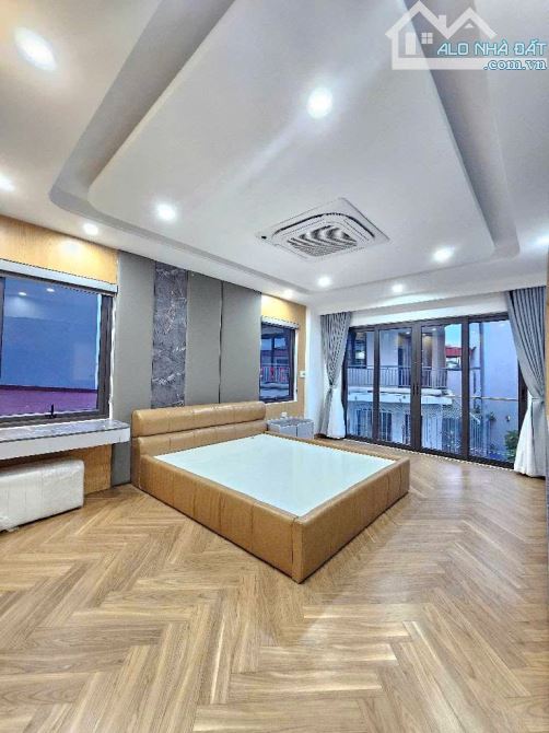 BÁN GẤP NHÀ RIÊNG💎 LÔ GÓC 3 THOÁNG🚗Ô TÔ GẦN- HÀ ĐÔNG🏠40m² 5 tầng💰Chỉ 6.9 tỷ