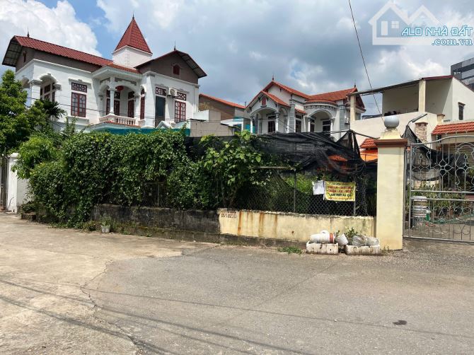 🏡 Bán lô đất 200m² Phụng Công – Văn Giang, mặt trục chính, view hồ, gần Ecopark, đối diện