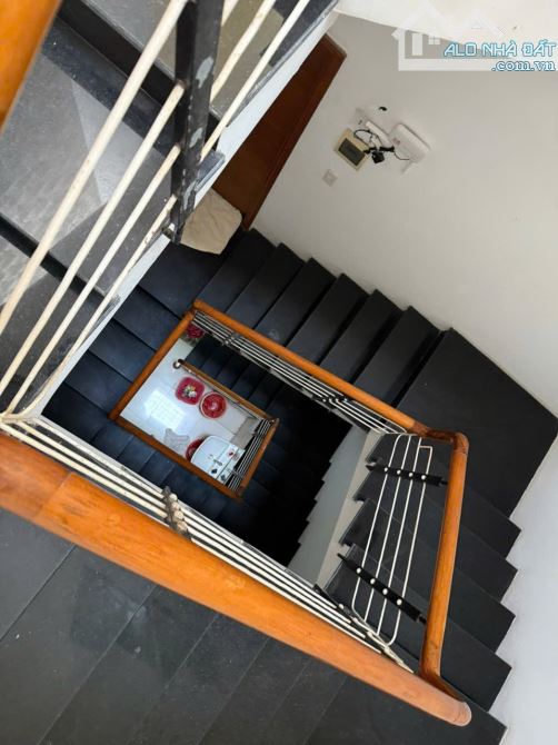 Bán Nhà 3 Tầng Mt Biển Khu Phạm Văn Đồng Giá Siêu Rẻ