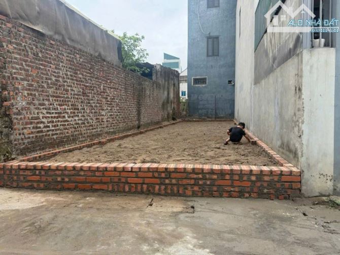 64 M đất Kính nỗ Thư lâm sát trục chính ... đường ô tô tránh, thông giá  đầu tư