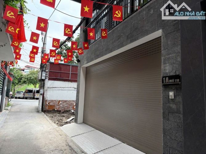 BÁN NHÀ NGỌC THUỴ-55m2 NHỈNH 21 TỶ-NHÀ MỚI ĐẸP-FULL NỘI THẤT-GARA 2 Ô TÔ-MẶT TIỀN RỘNG