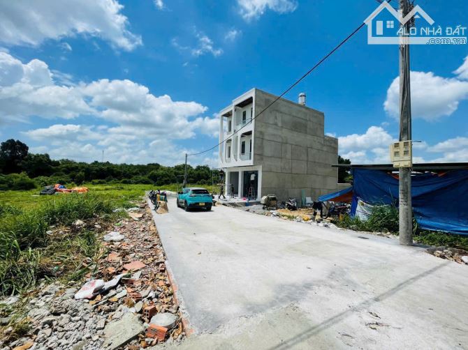 BÁN ĐẤT CHÍNH CHỦ 4x30 NGAY THỦ DẦU MỘT