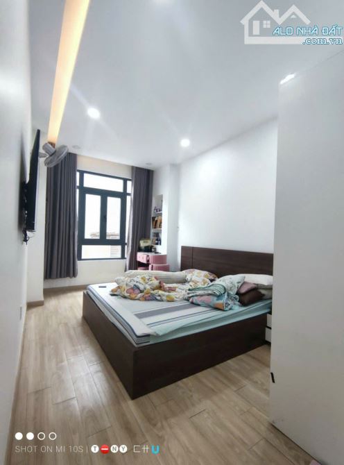 NHÀ HẺM ĐƯỜNG 3/2, QUẬN 10, DT: 63.9M2 (3.55X18), KC: TRỆT, HĐT: 12TR/TH, GIÁ: 14 TỶ