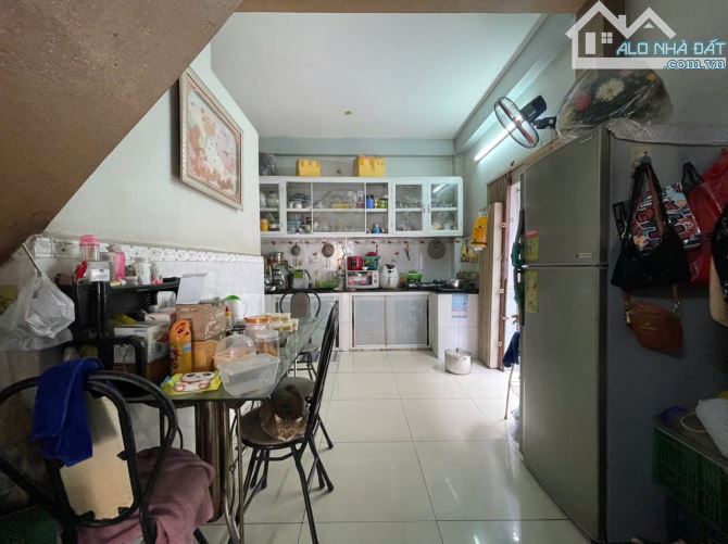Bán nhà mặt tiền Ngô Quyền kiến thiết - Hiệp Phú