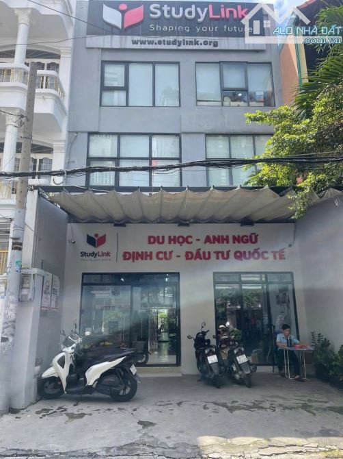 BÁN NHÀ HẺM SƯ VẠN HẠNH – P. HÒA HƯNG, Q.10, TP.HCM