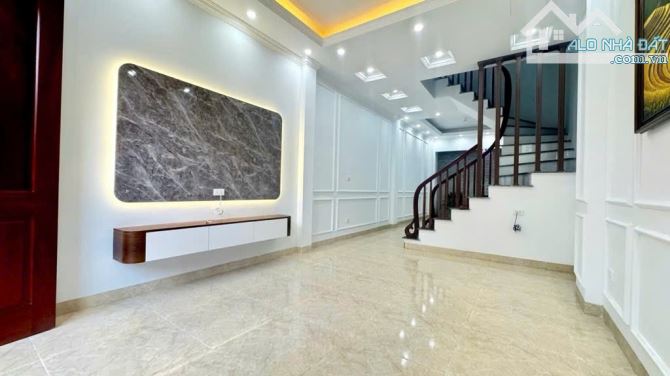 B.Á.N NHÀ THỊ TRẤN ĐAN PHƯỢNG, TRƯỚC NHÀ 3.5M,  THOÁNG TRƯỚC SAU , Ở SƯỚNG 48M2, 4 TỶ 7