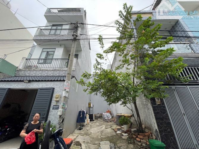 Bán lô đất hẻm 7 chỗ thông, đường 102, Tăng Nhơn Phú A. Thủ Đức. 53m2/4.65 tỷ.